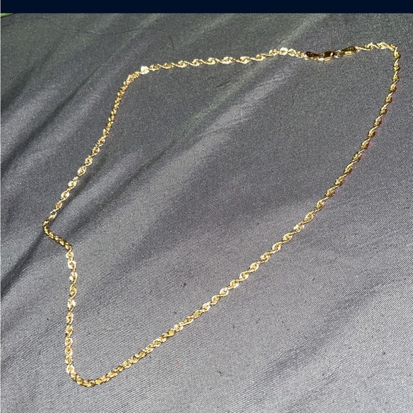 A gold chain 10k - Picture 1 of 2